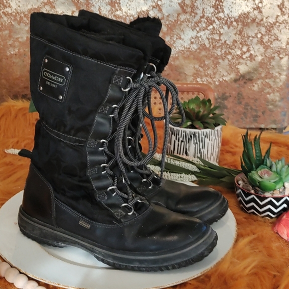 Coach Shoes - COACH / ON SALE 🙂🙂🙂🙂🙂